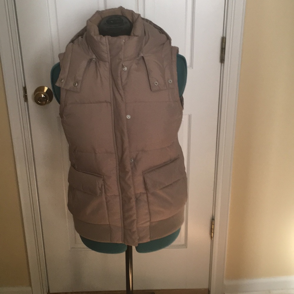 Tan Hooded Puffer Vest